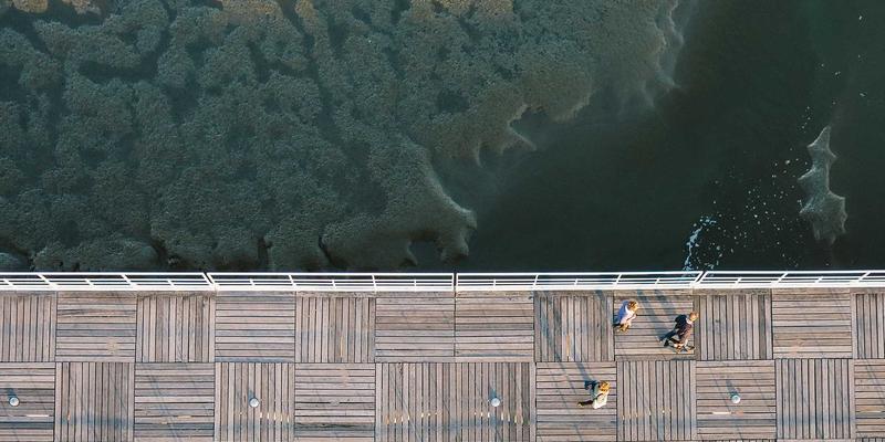 智煌石材工程案例解析：博物馆与美术馆中，石材如何塑造声光美学新境界